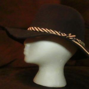 🎩Fedora....black with black/tan leather detail